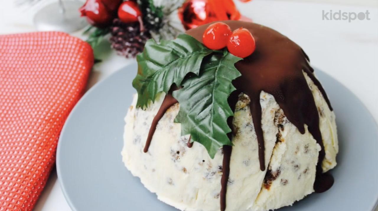 Christmas Ice Cream Plum Pudding - Captivating Beauty